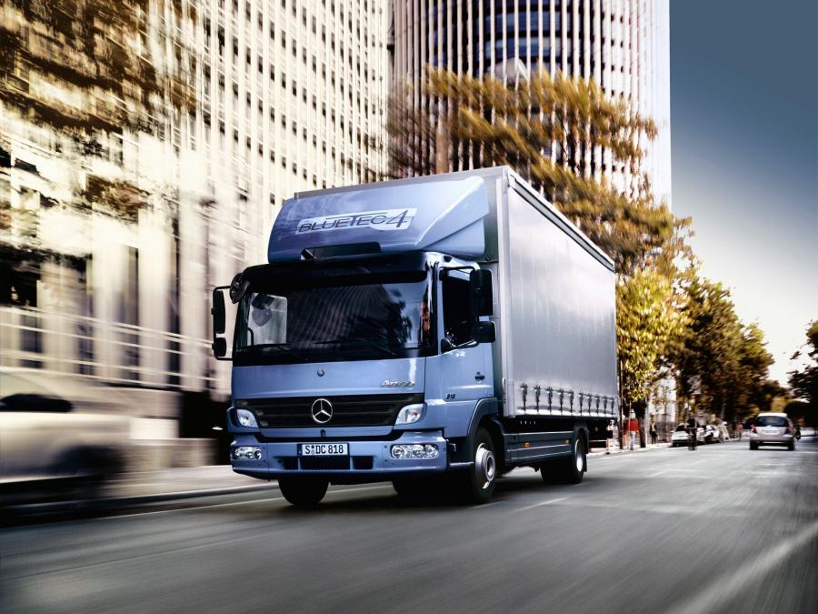  Mercedes-Benz Atego 818 2005 года  (фото 4 из 17)